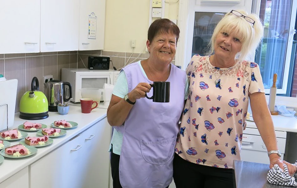 Shirley and Pauline enjoying a tea in the kitchen