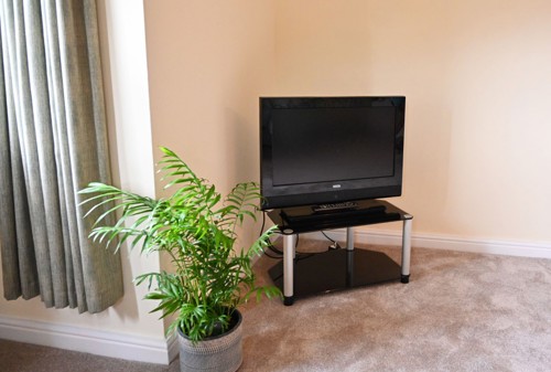 Tv In Bedroom At Abbeyfield House Settle Bd24 9Rb