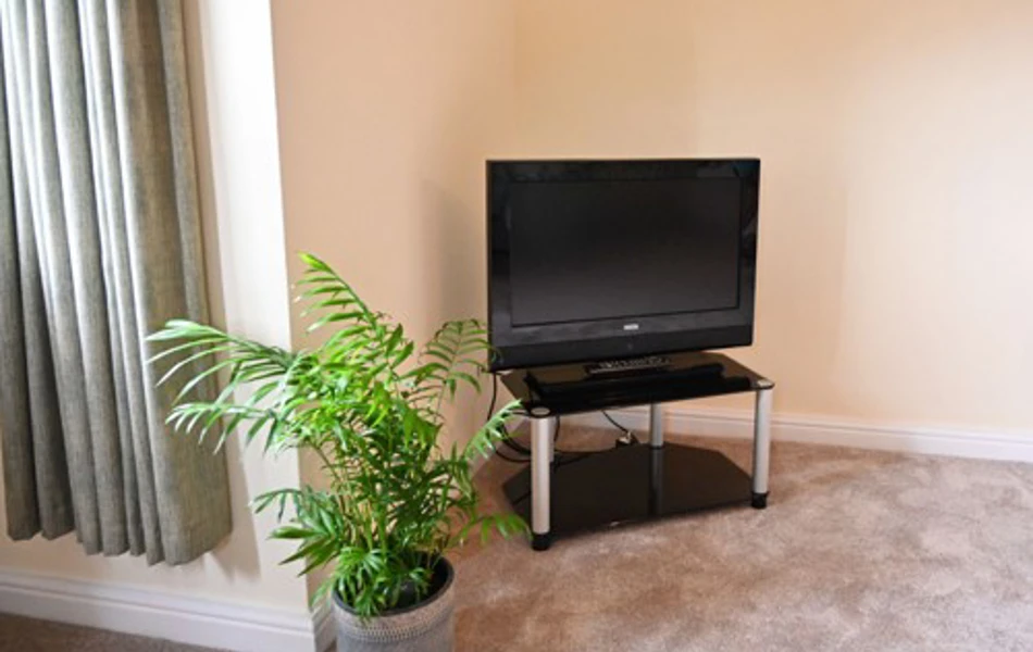 Tv In Bedroom At Abbeyfield House Settle Bd24 9Rb