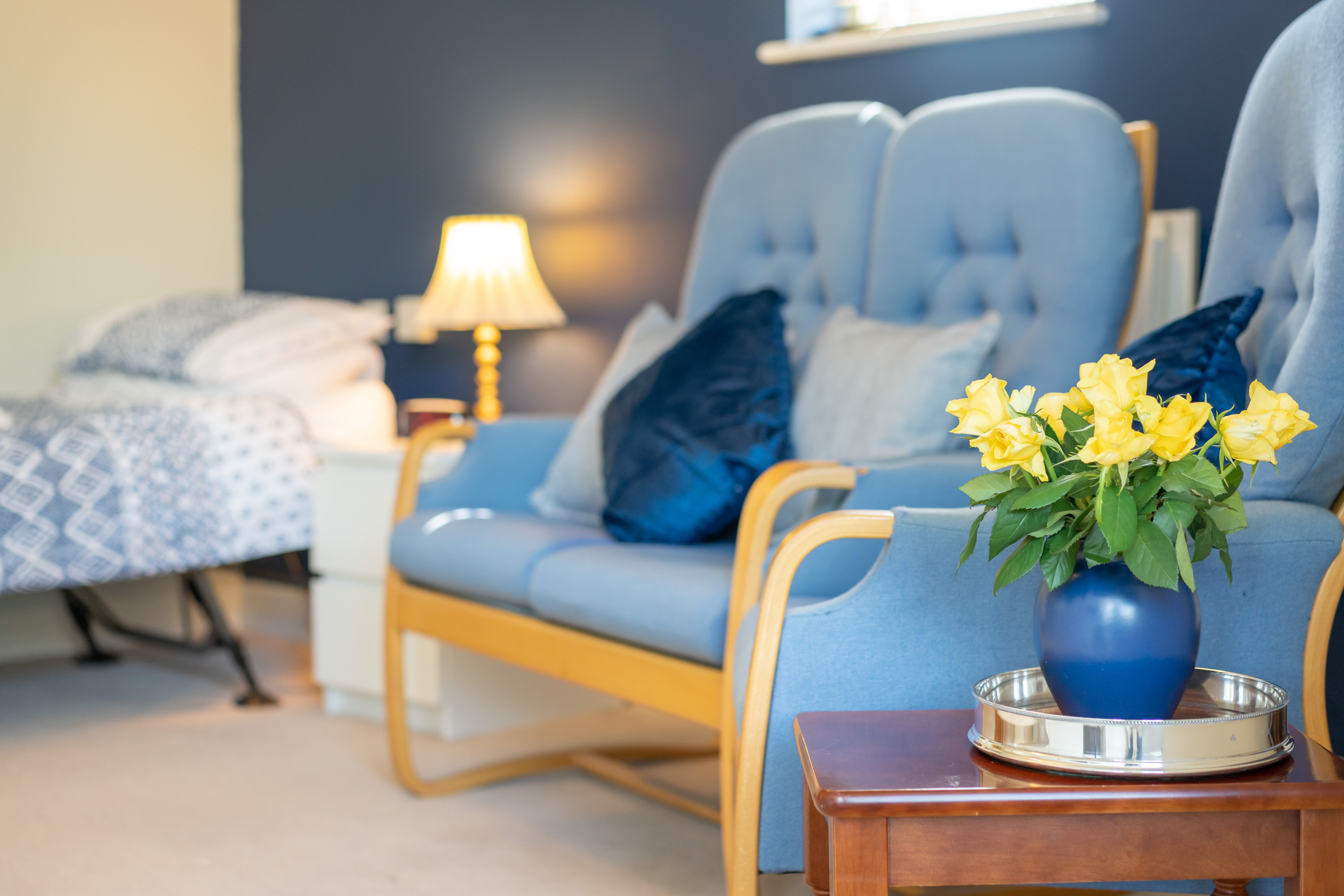 Bedroom With Lounge Area At Carnarvon House