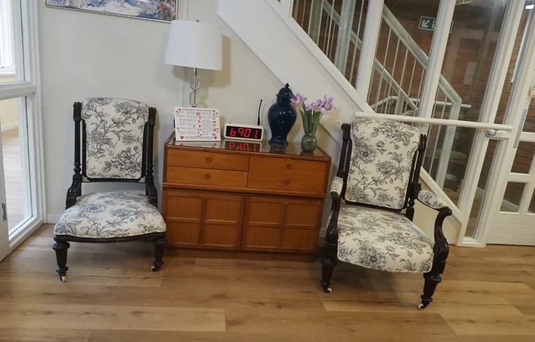 Reception area, Friars Mead, WD4 8DR