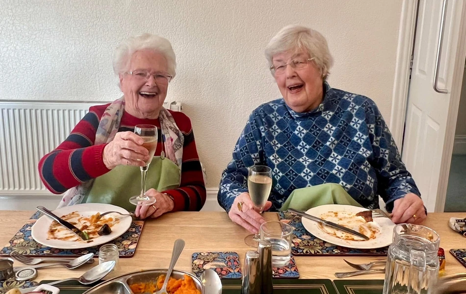 Colwyn Bay, Rhos Road, LL28 4RY, Mealtime