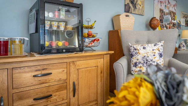 Drinks Cabinet 2