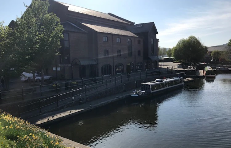 The canal near Abbeyfield House, Brecon LD3 7RT