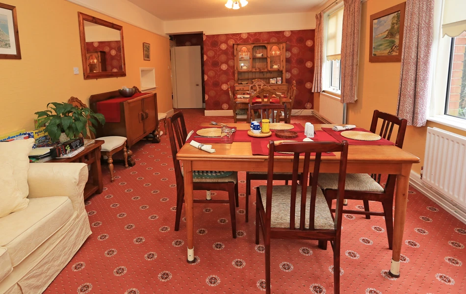 The dining room set for lunch (1)