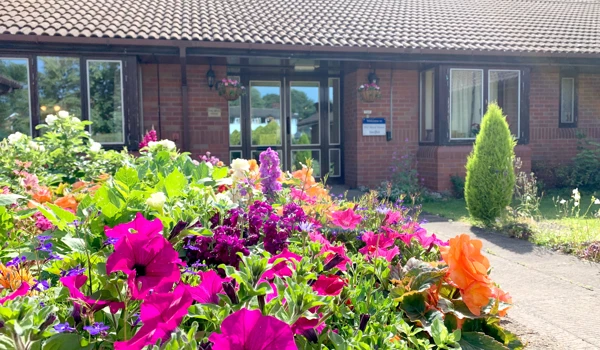 Welcome to Phil Mead House