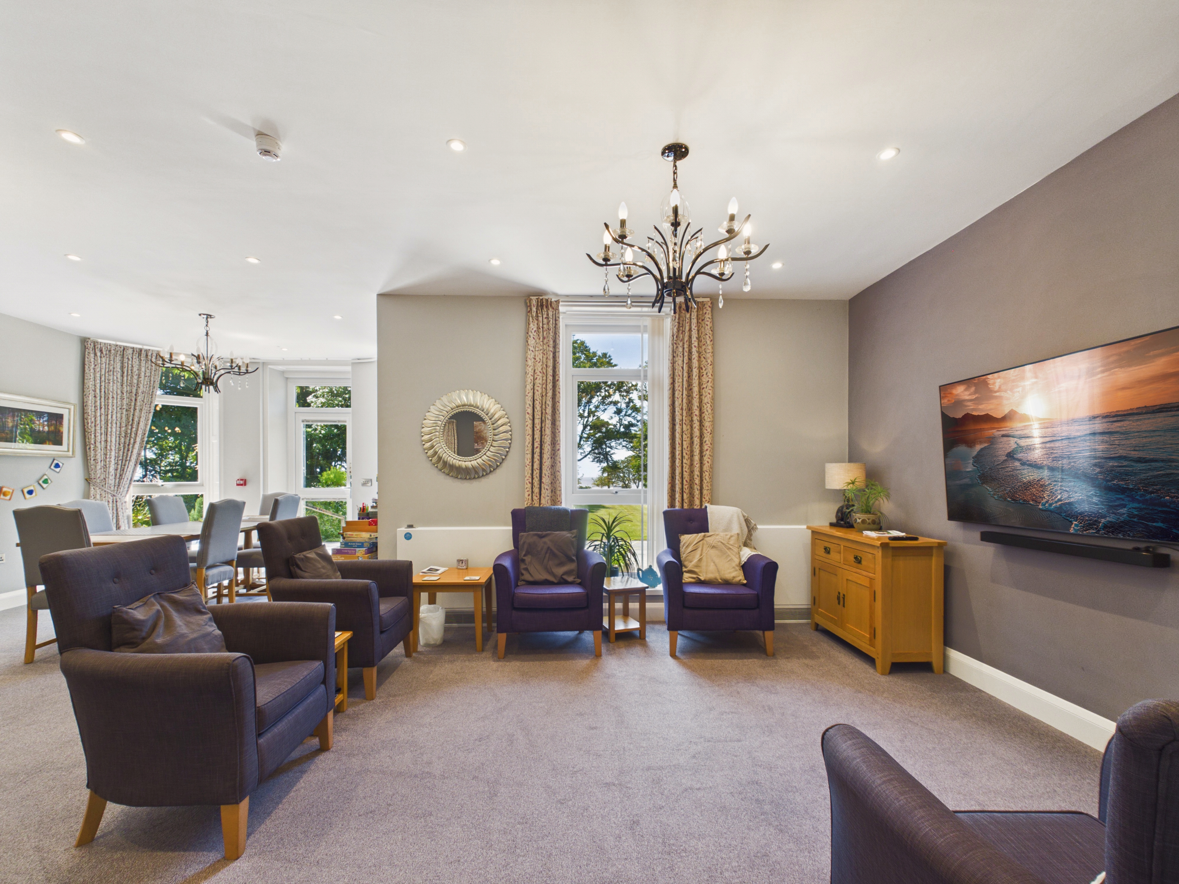 Living Room (2)