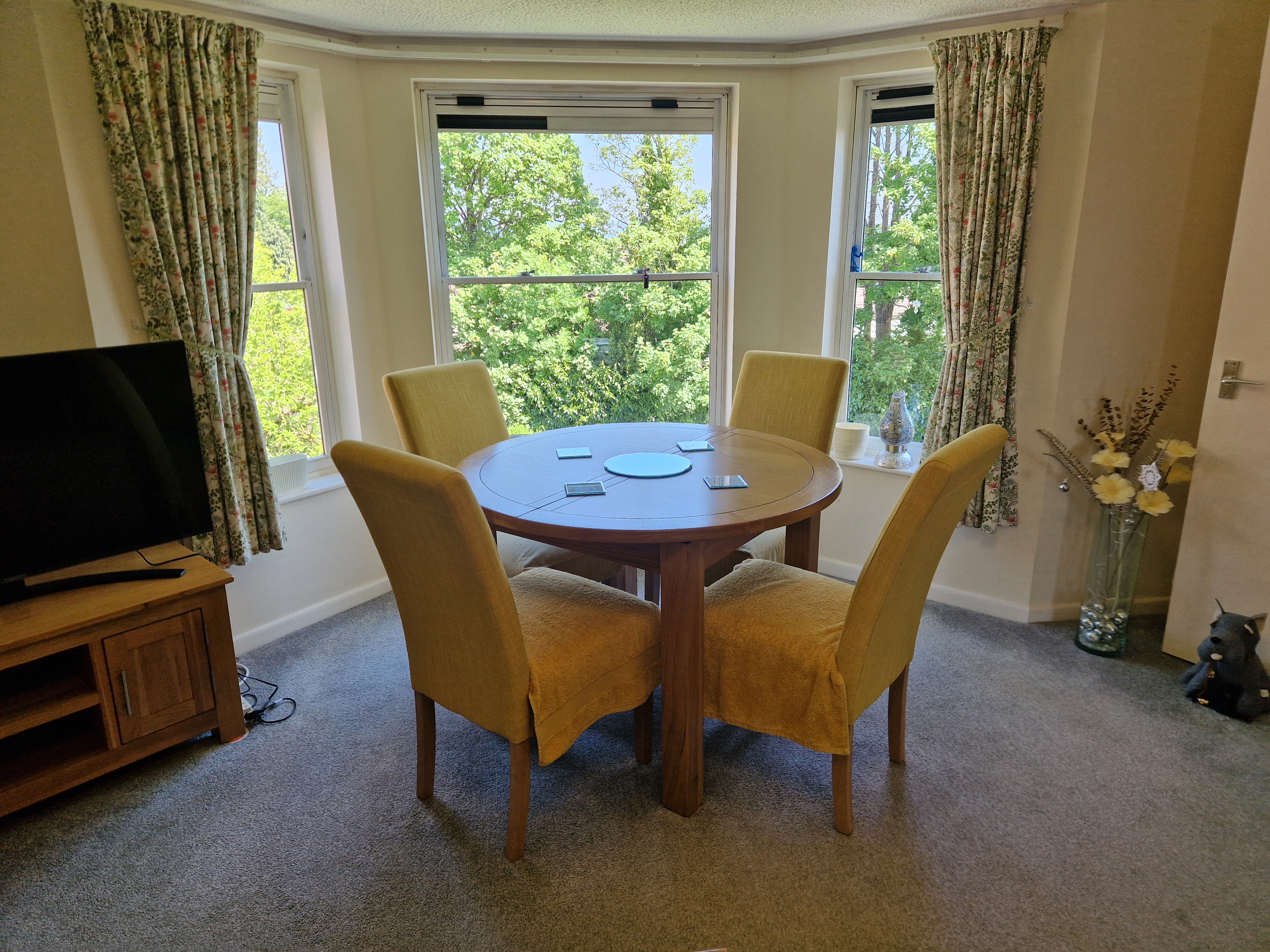 Table And Chairs The Old Vicarage, Wellington TA21 8RF