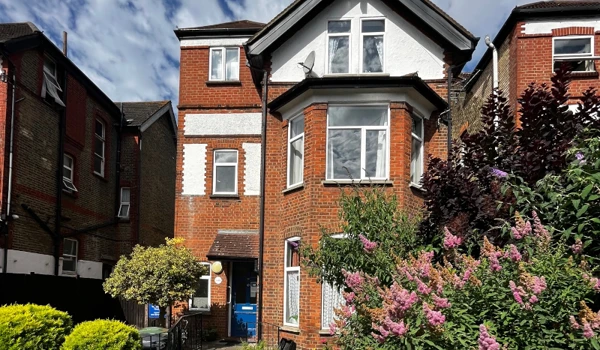 front-exterior-of-Abbeyfield House, Streatham SW16 6LT