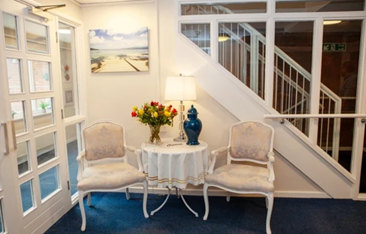 Table And Chairs at Friars Mead, Kings Langley WD4 8DR