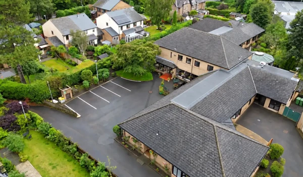 01 MAIN IMAGE Alnwick Homepage Exterior