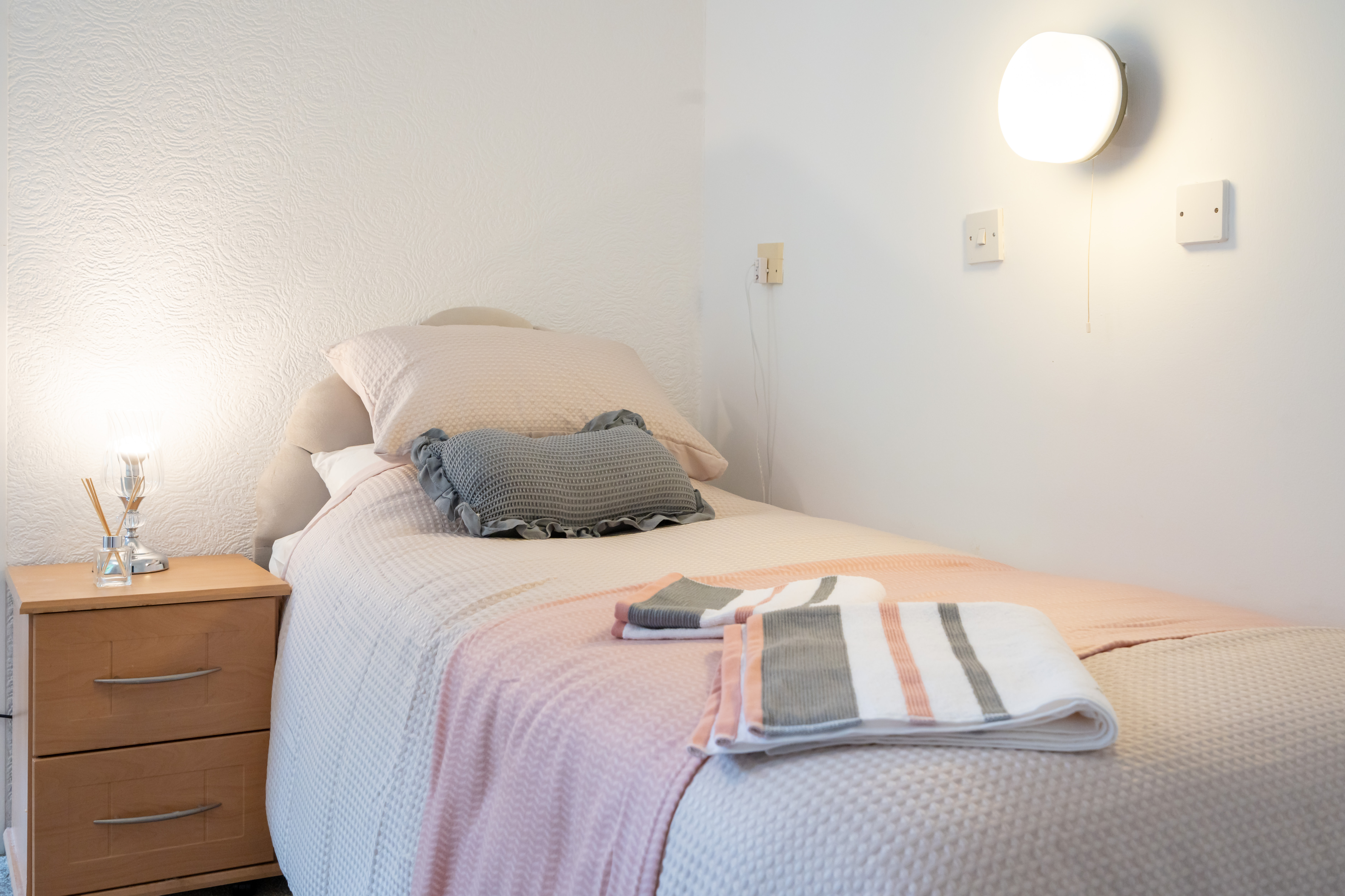 single-bedroom-at Abbeyfield House, Cockermouth CA13 9RH (1)