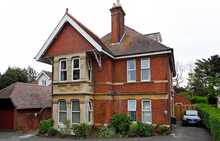 Front Exterior Of Abbeyfield House, Fareham PO16 0BY