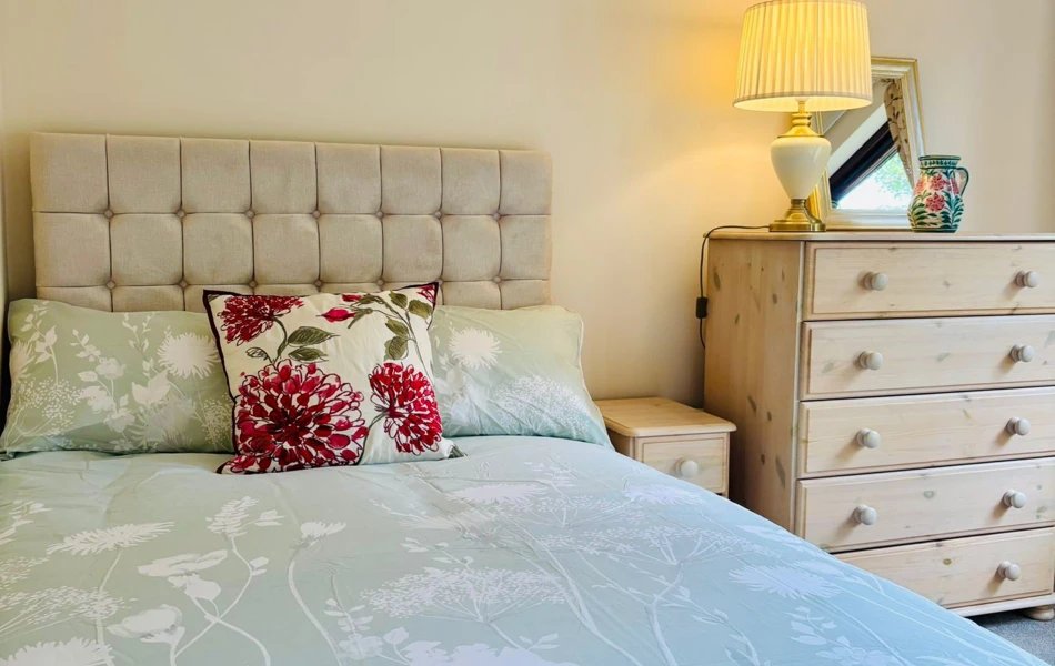 Abbeyfield House Dulverton Bed