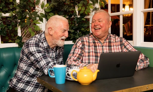 Adventures in AI: Fun and Practical Tips for Retired People