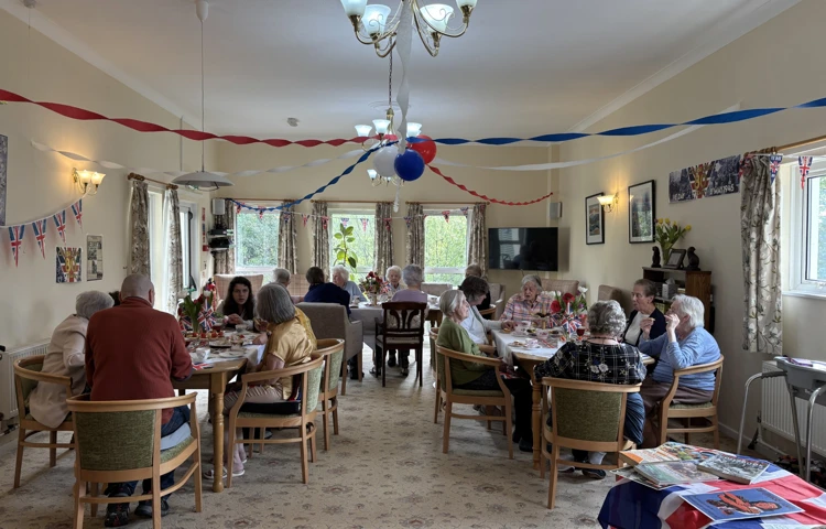 Thumbnail IMG 8551VE Day