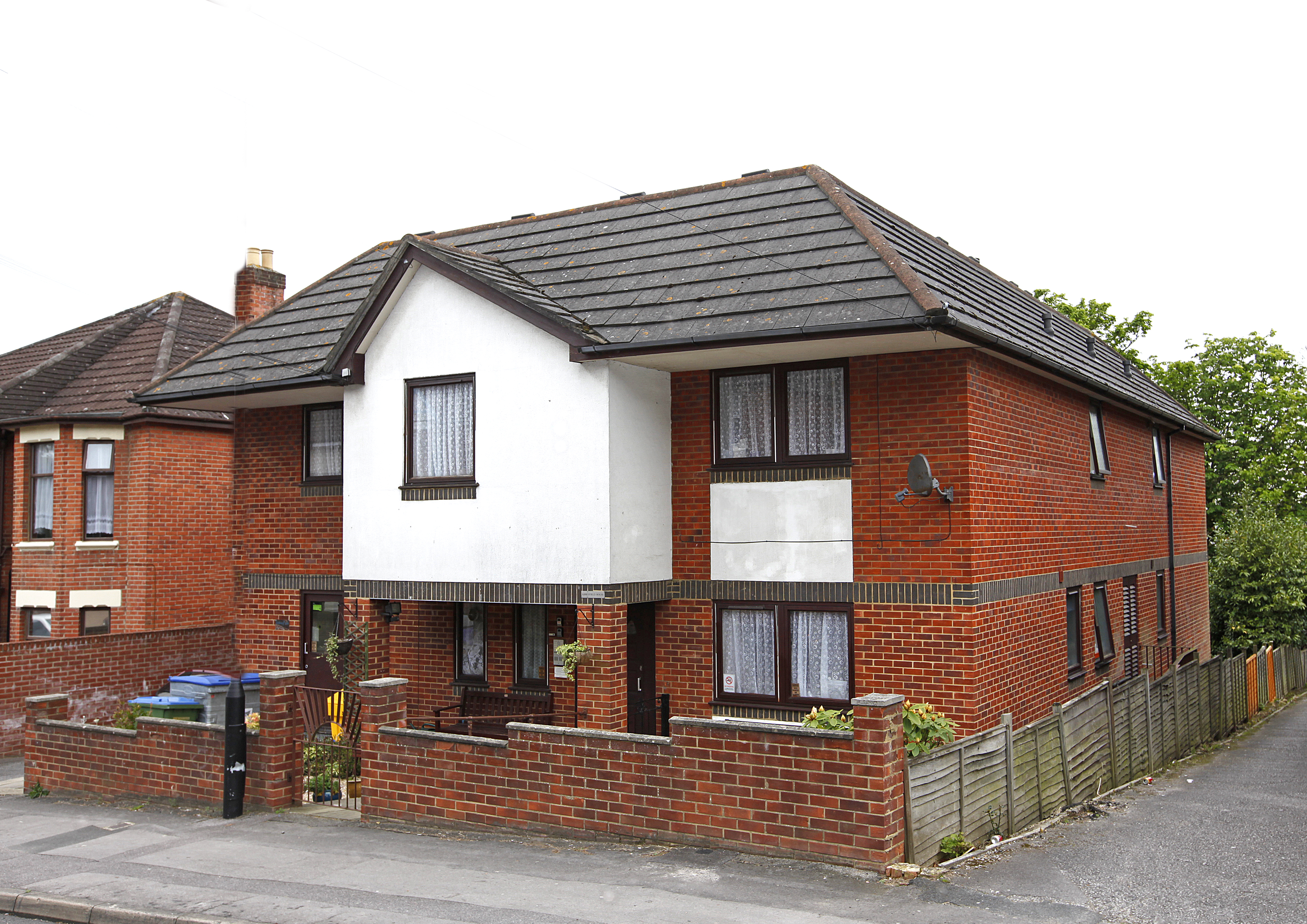 Exterior of Abbeyfield House, Southampton SO18 1HJ