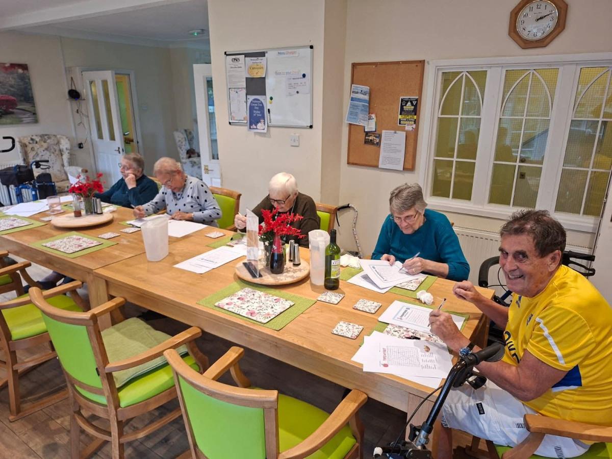Group Round Table Canvey 3