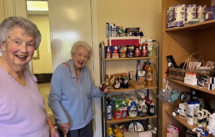 Thumbnail IMG 8668Shop