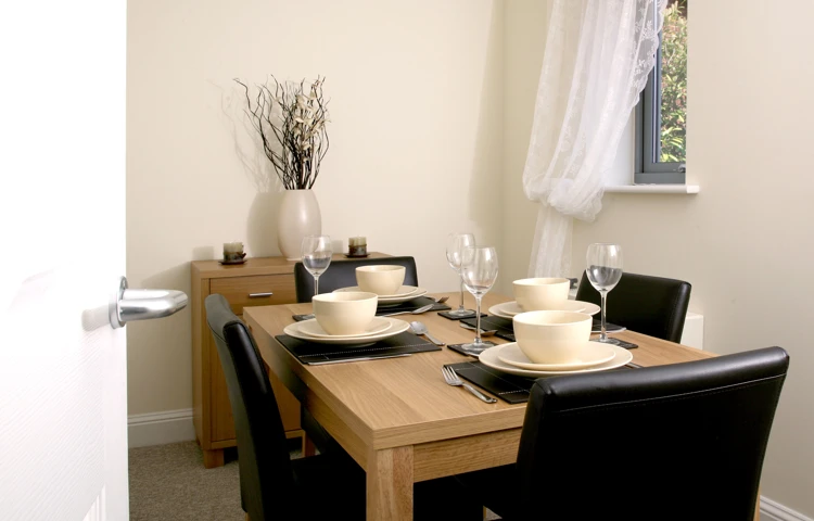 Resident dinning room at Abbeyfield Court, Southampton, SO31 6BF