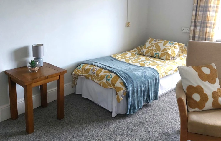 Dressed Room 6 Privett Farm House PO12 3SZ (3)