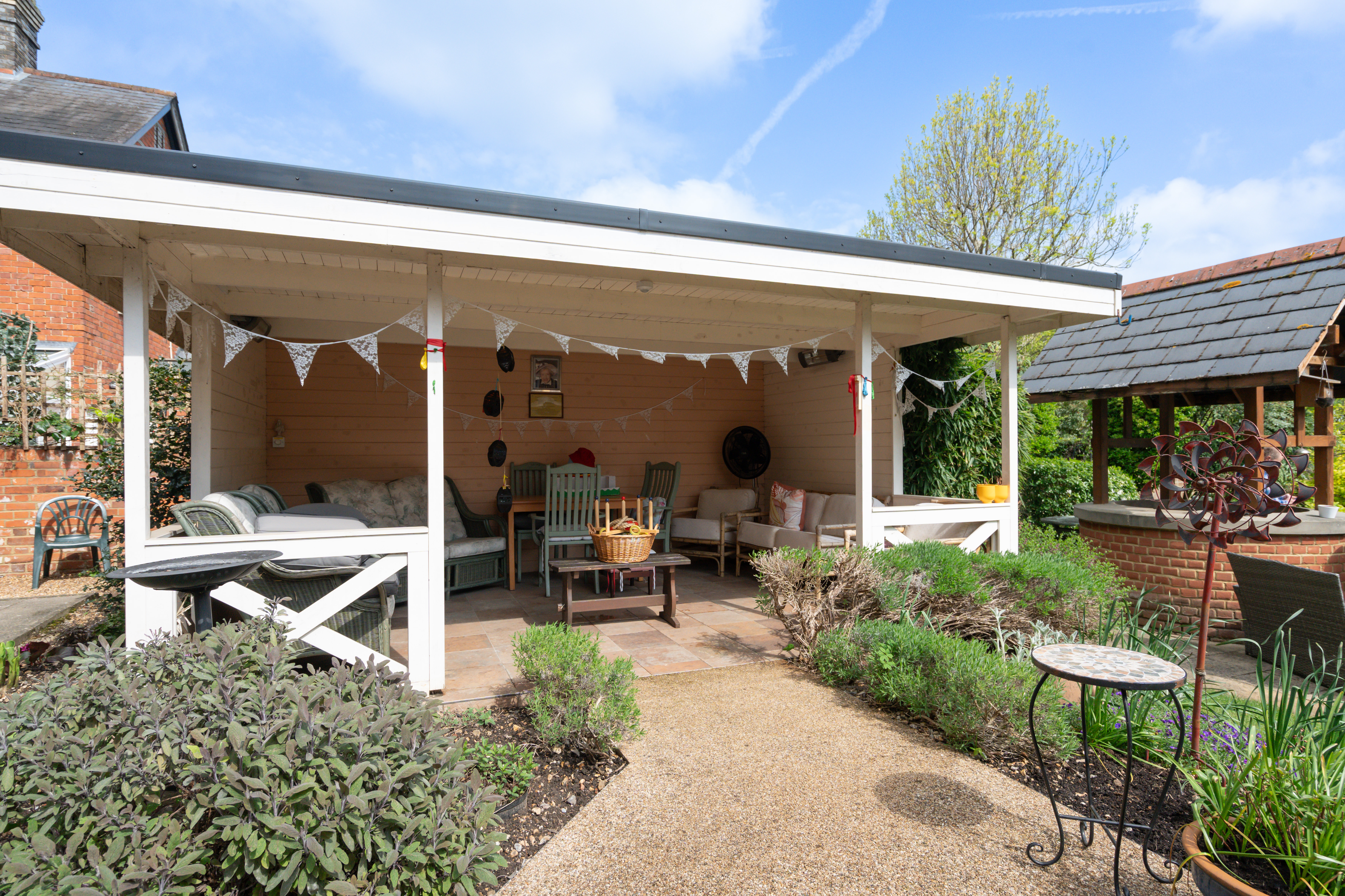 Bright And Sunny Garden For Residents To Enjoy At Maitland House on Maitland House, RG1 6NL