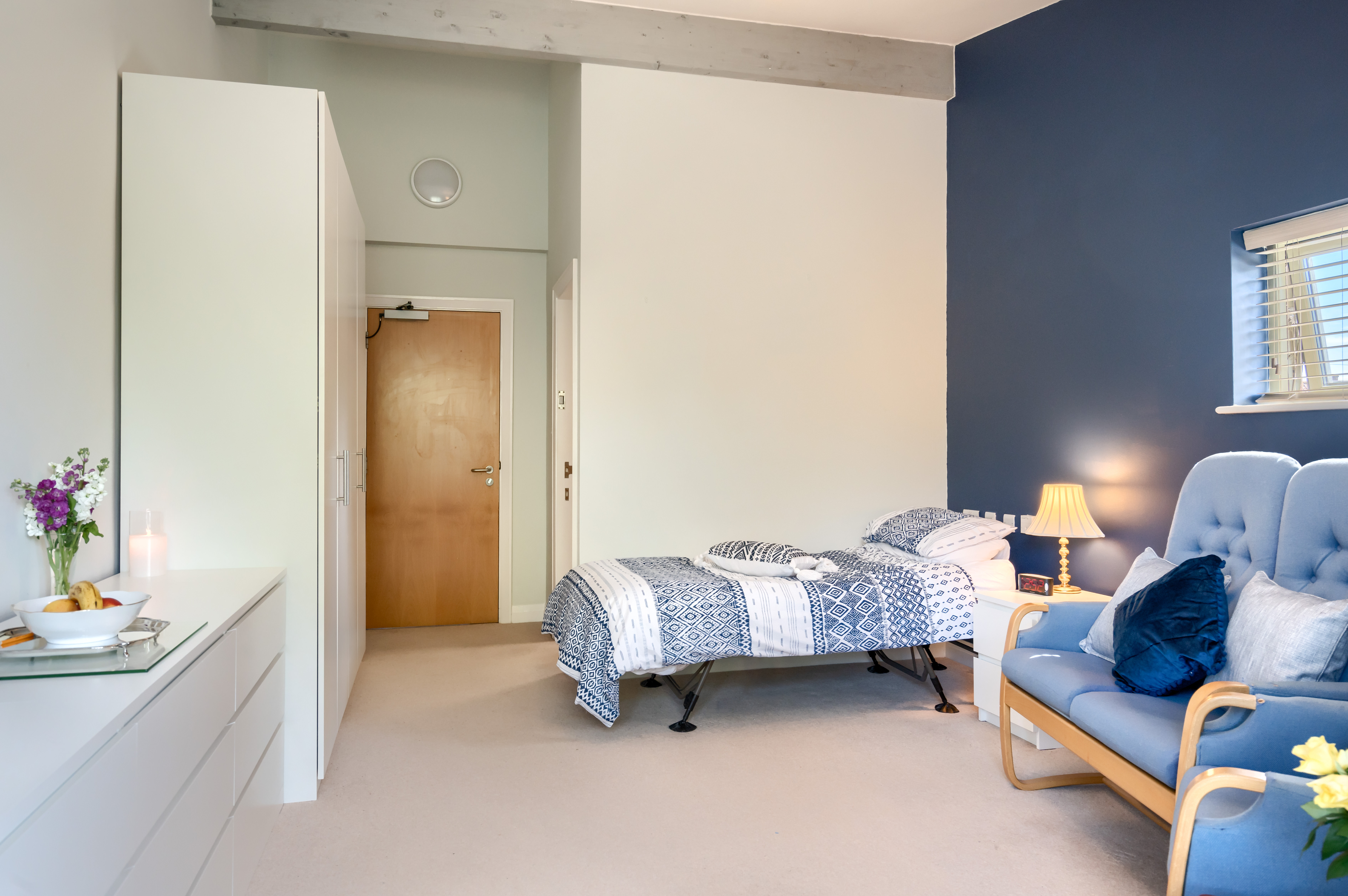 Single Bedroom With En Suite