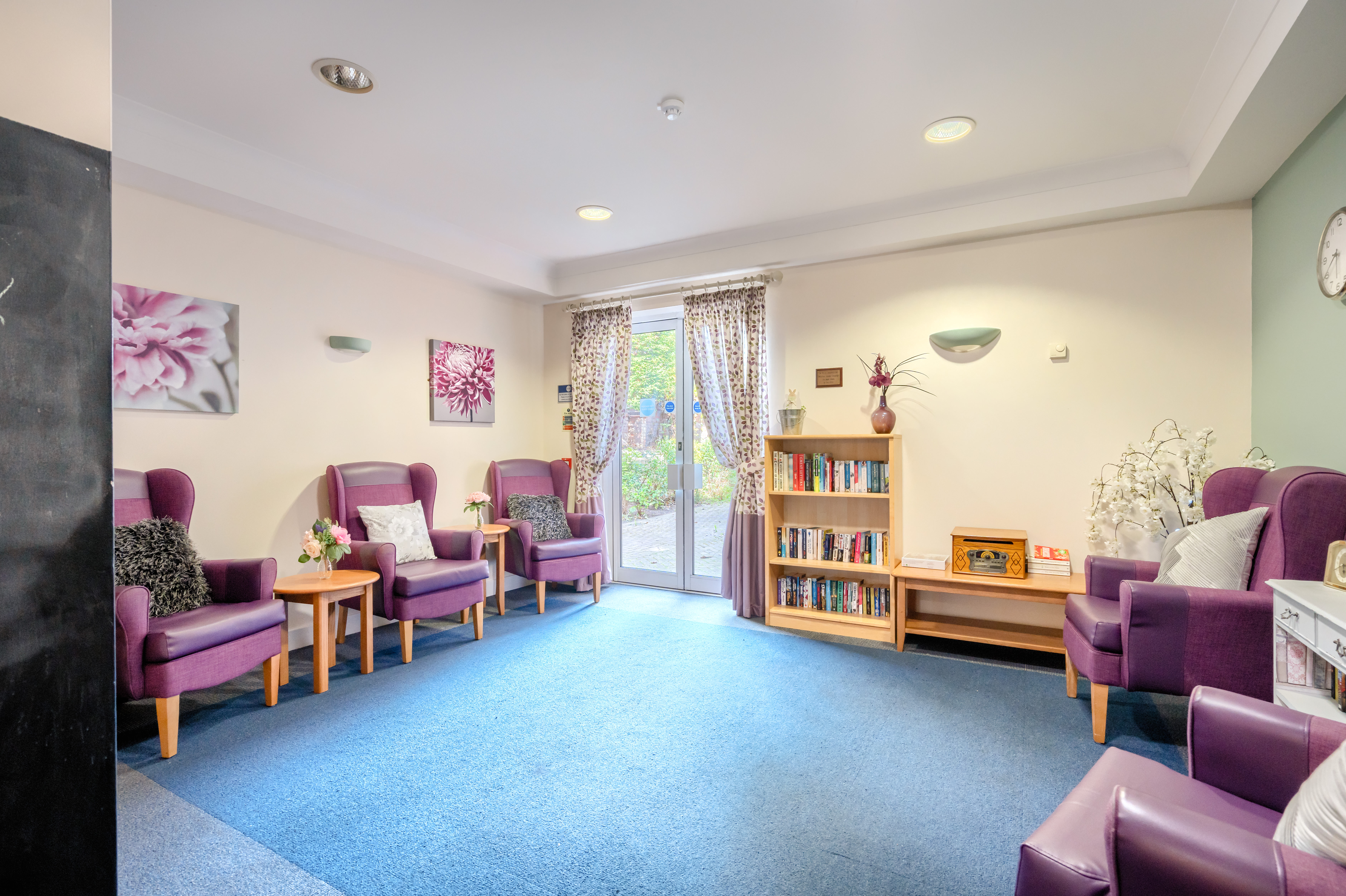 Sandwood Care Home in Nottingham offers a welcoming activity lounge for residents to relax, socialise and enjoy activities.jpg