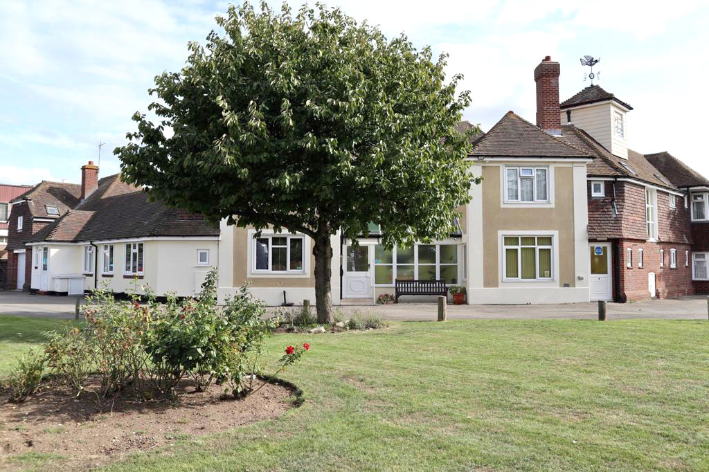Front exterior of Abbeyfield House, Canvey Island with rooms available to rent