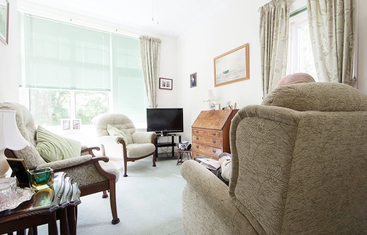 A resident's lounge at Roundhay, Guildford GU1 2JH