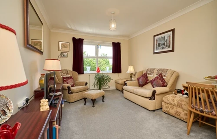 Sitting room Harwood Court, PO37 6AN