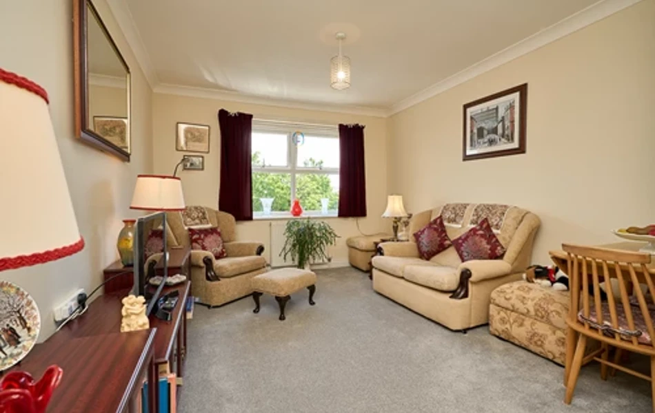 Sitting room Harwood Court, PO37 6AN