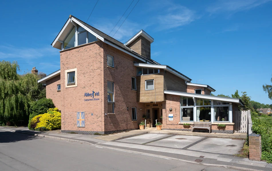 Entrance And Driveway Of Carnarvon House