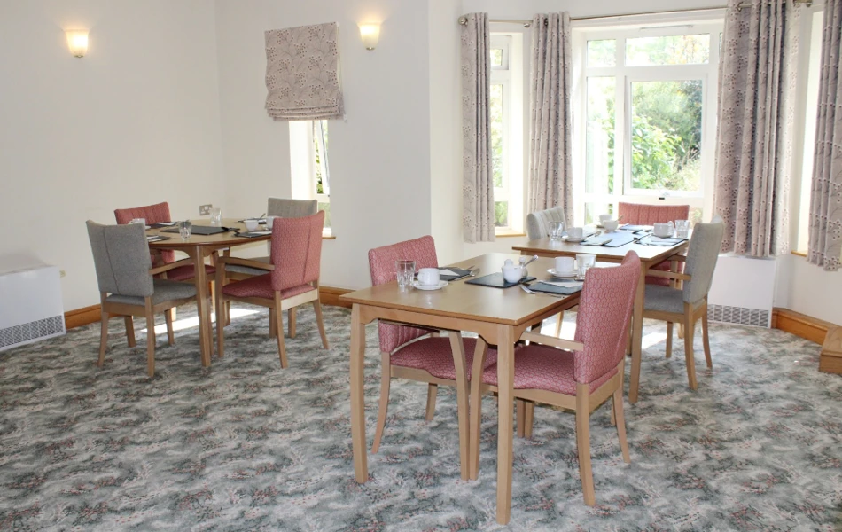 bright-and-sunny-dining-room at Abbeyfield House (SH), York YO24 1LL