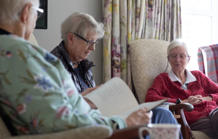 Comunal Area At Cunningham House Woking Gu24 0Jn