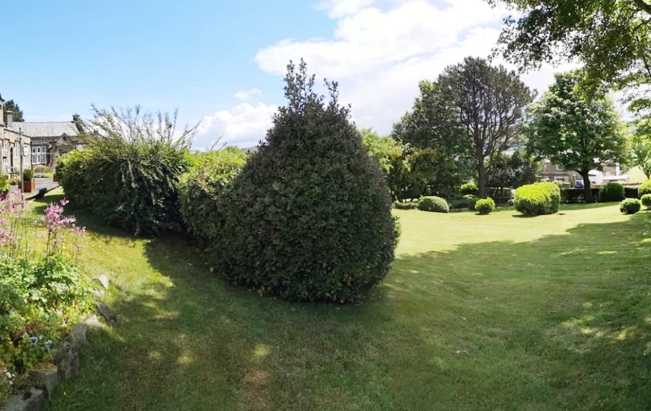 Gardens Surrounding Charles Edward Sugeden Cottages