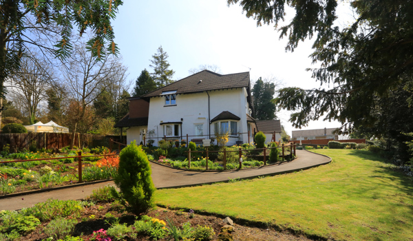Gardens and house at Abbeyfield House, Sanderstead CR2 0AA