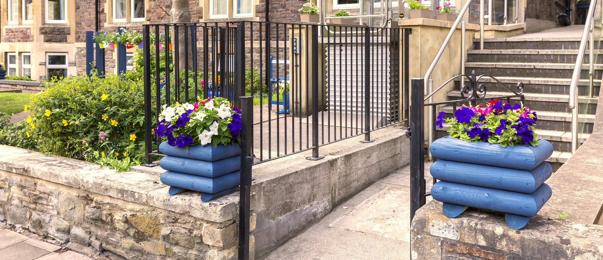 The entrance of Abbeyfield House, Bristol BS6 6YR