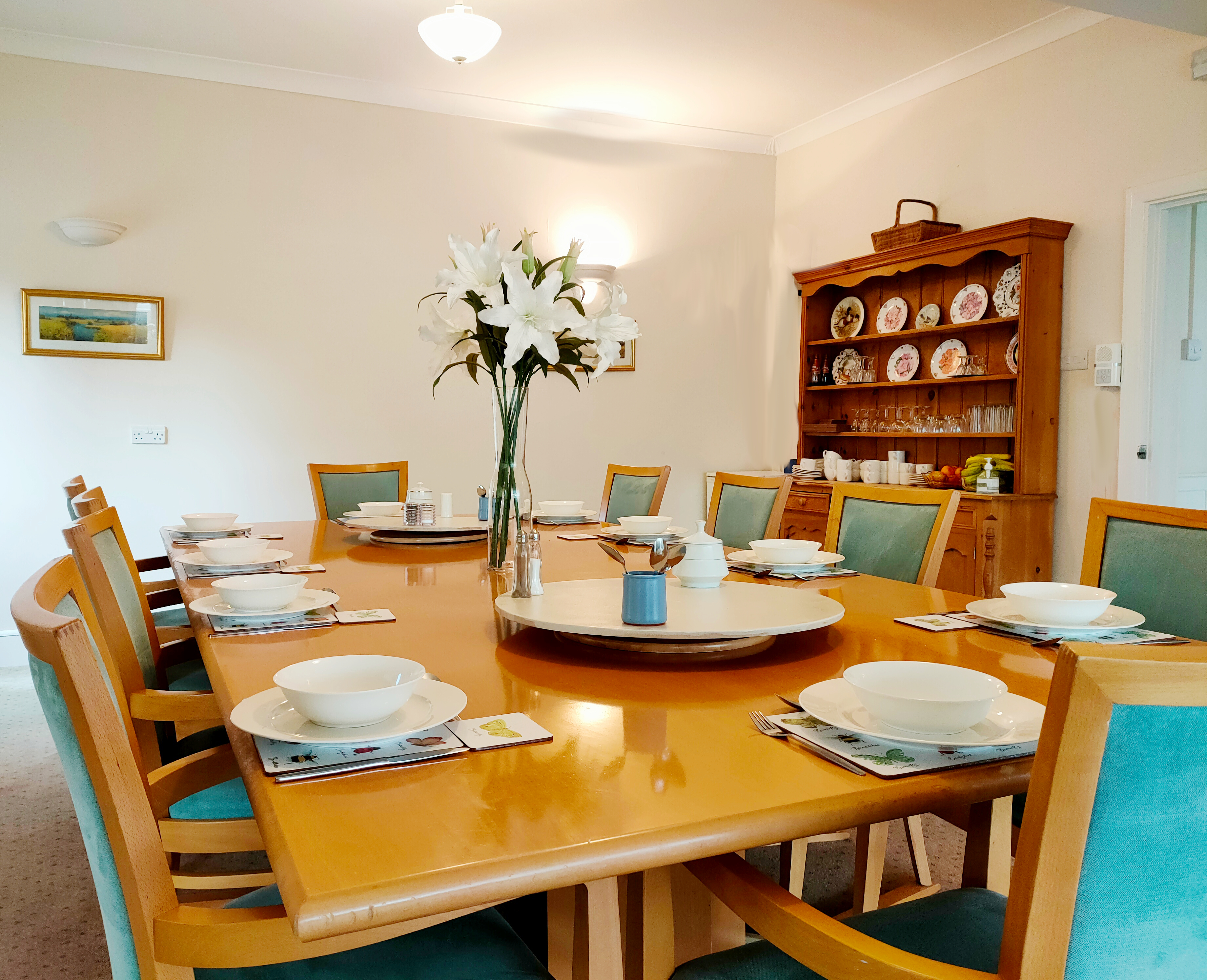 Dining room at Sibleys Orchard, Hemel Hempstead HP3 8LJ (1)