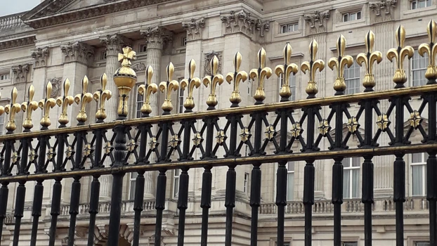 Gates At Buckingham Palace