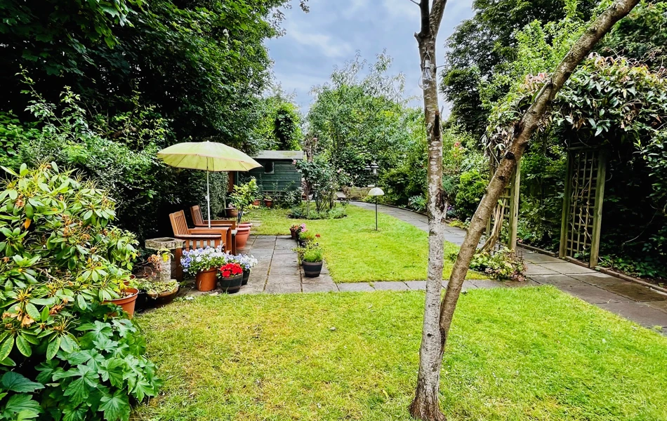 Garden at Abbeyfield House, Streatham SW16 6LT