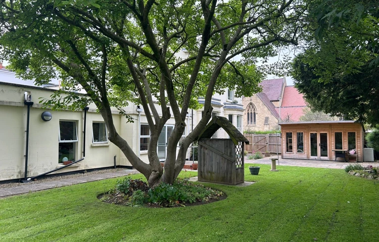 Heathercroft, GL53 7JF - Rear garden