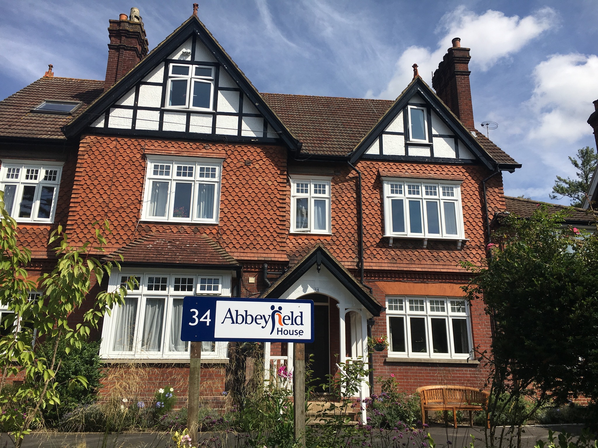The front of Abbeyfield House, Reigate RH2 9DZ