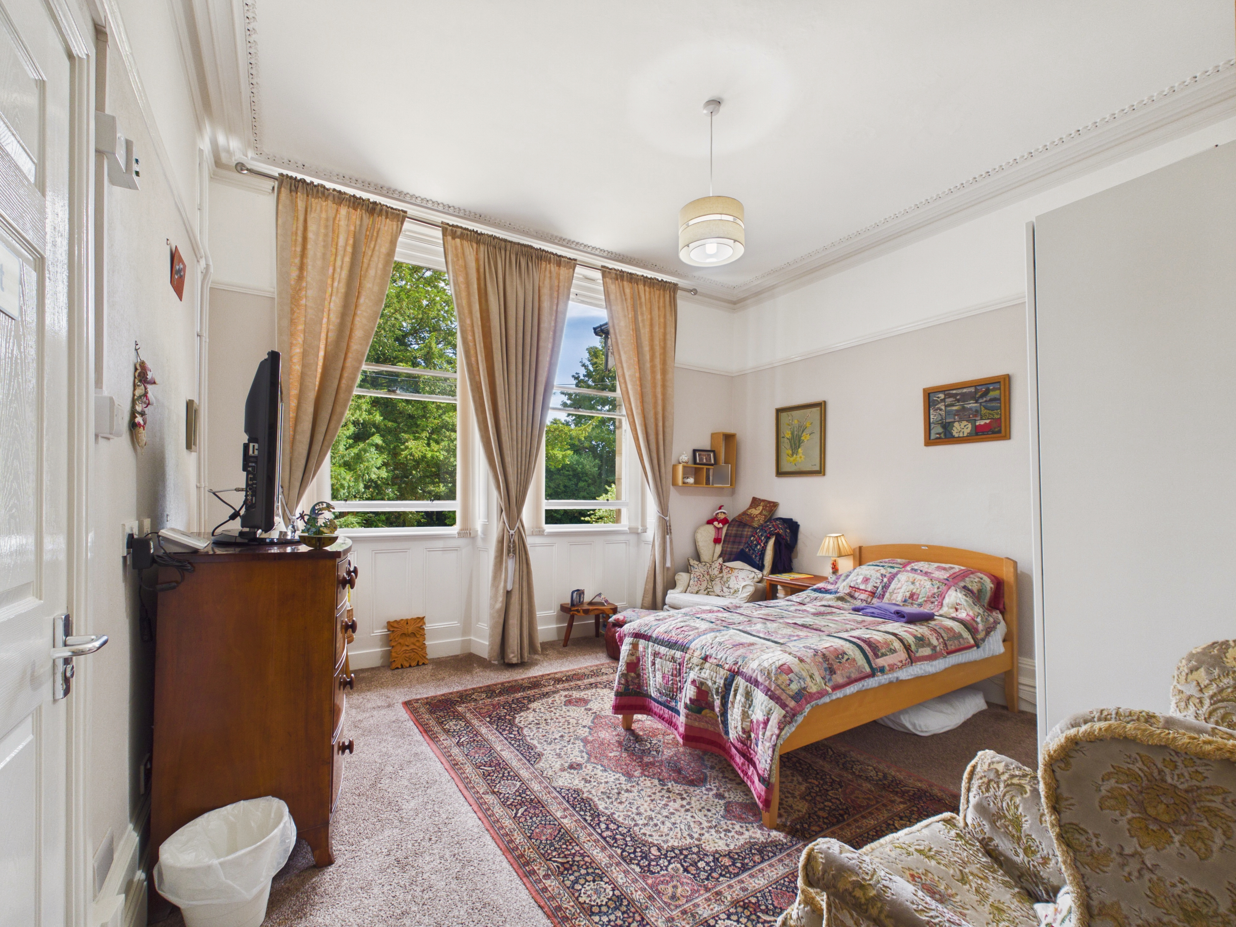 Second Bedroom (3)