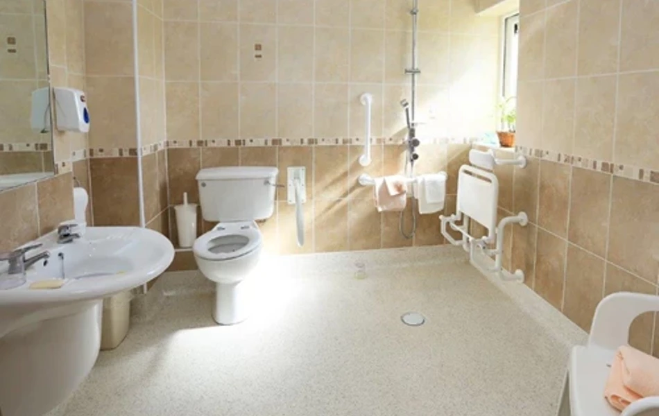An accessible bathroom at Hartland House, Milnthorpe LA7 7QW