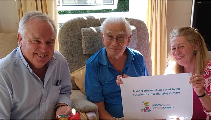 Resident and trustee from Abbeyfield England Brecon society with Vanessa from renew Wales