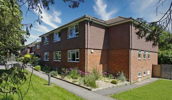 Outside view of Pratt House, Amersham, Buckinghamshire