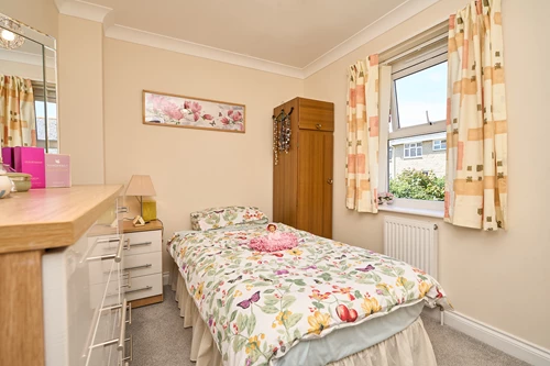 Bedroom Harwood Court, PO37 6AN