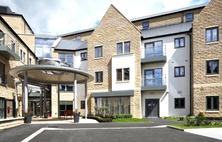 Entrance to Fern House, Bingley BD16 4FA