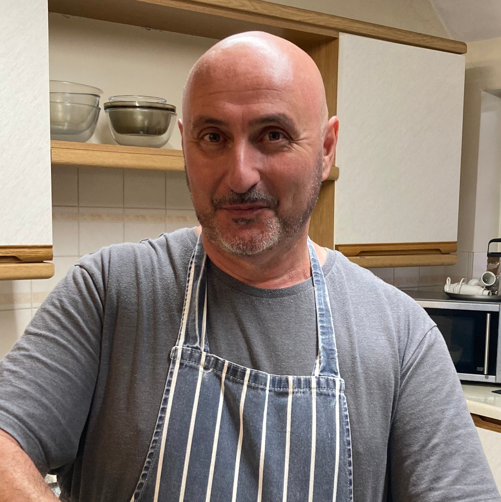 Miguel, Abbeyfield House